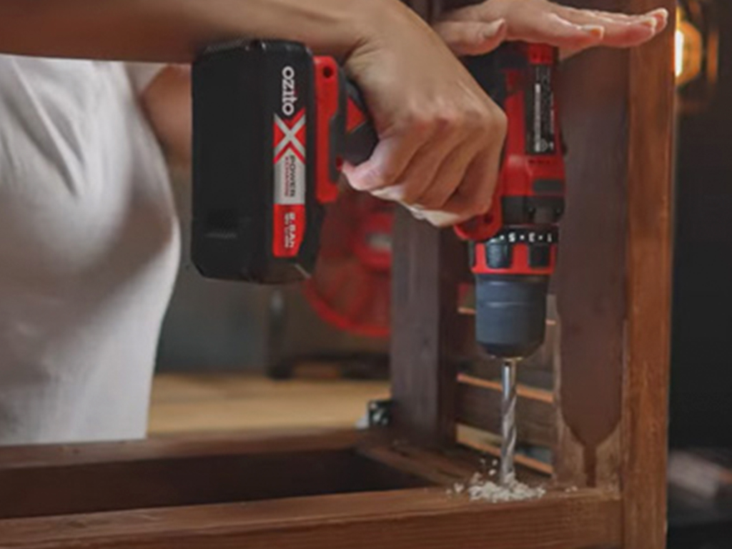 Ozito cordless 2025 router